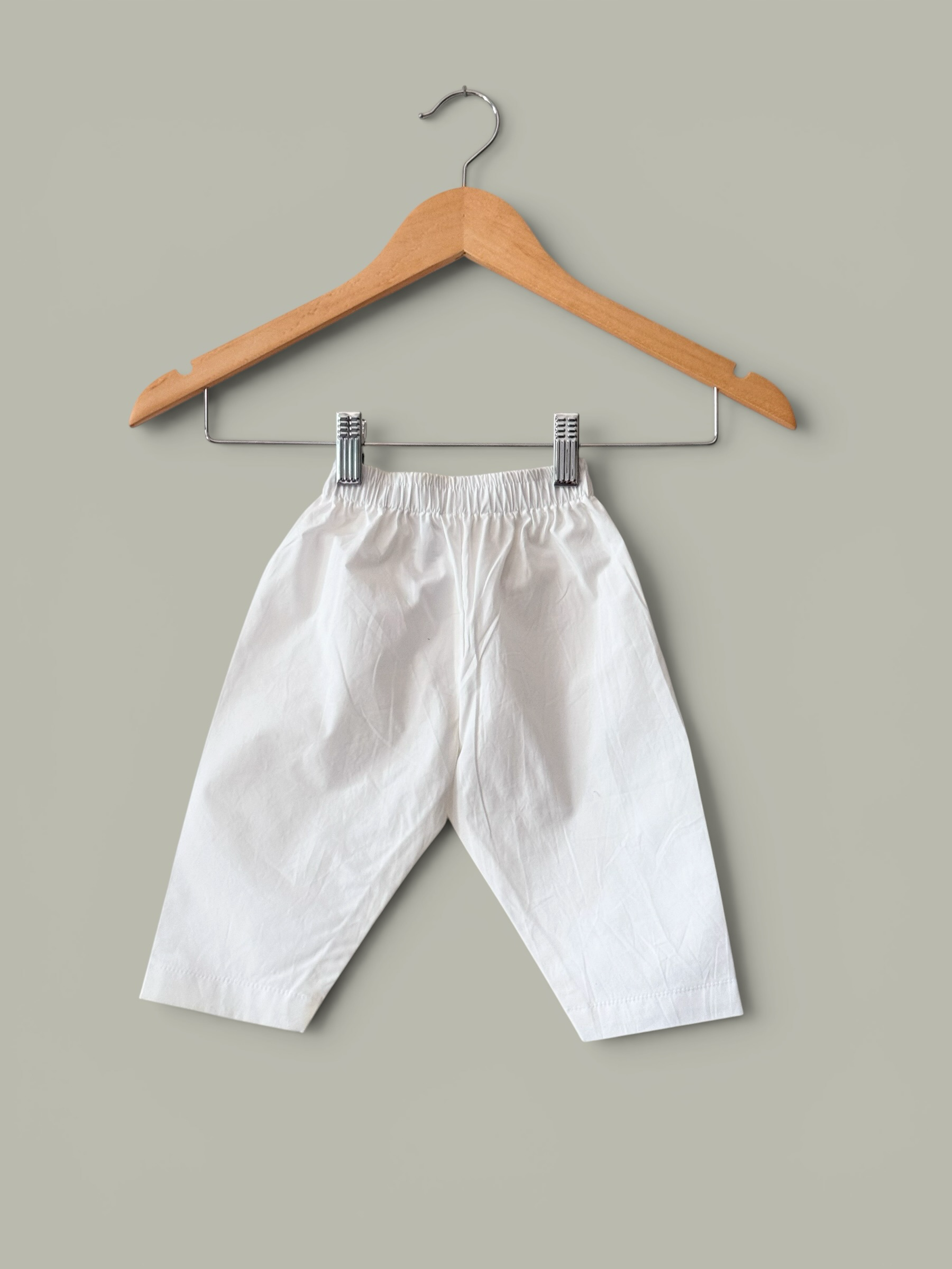 Boys Botanical Print Cotton Kurta & White Pajama Set
